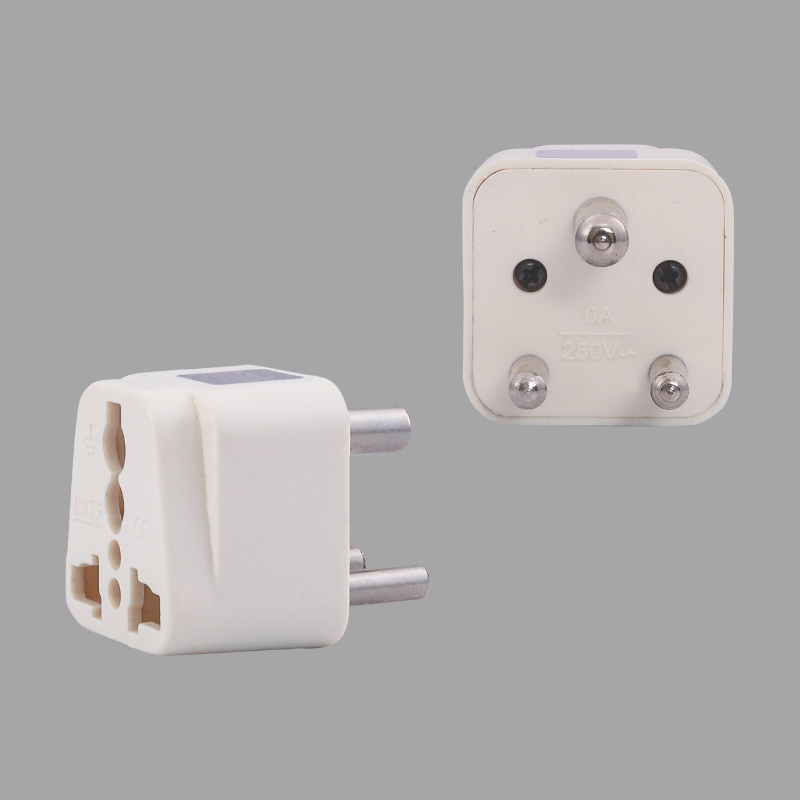 6 AMP Brass Fitting 3 Pin Plug, HEPL-6619 DLX